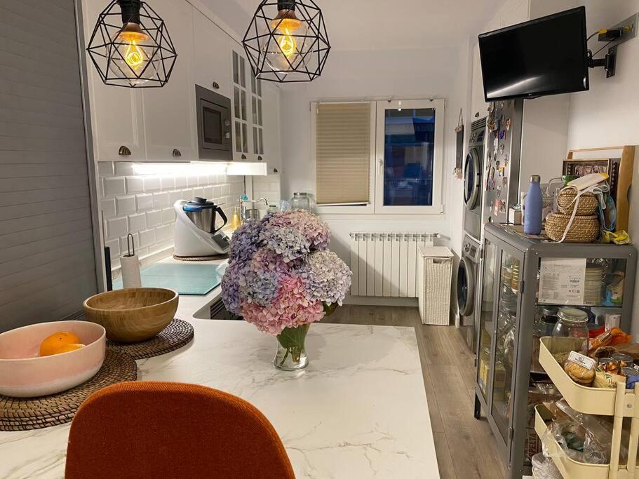 Apartamento A 100Metros De La Playa De San Lorenzo Gijón Zewnętrze zdjęcie