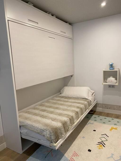 Apartamento A 100Metros De La Playa De San Lorenzo Gijón Zewnętrze zdjęcie